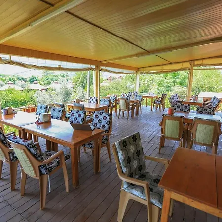 Homestay Rose Bungalow